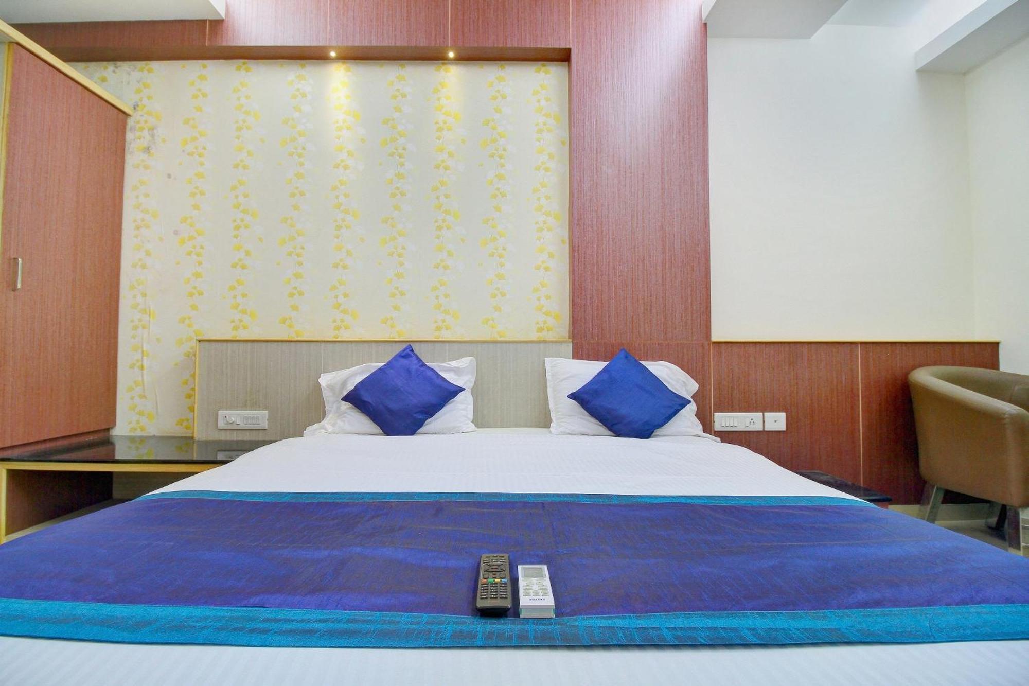 Townhouse Coastal Grand Hotels And Resorts Коимбатур Экстерьер фото