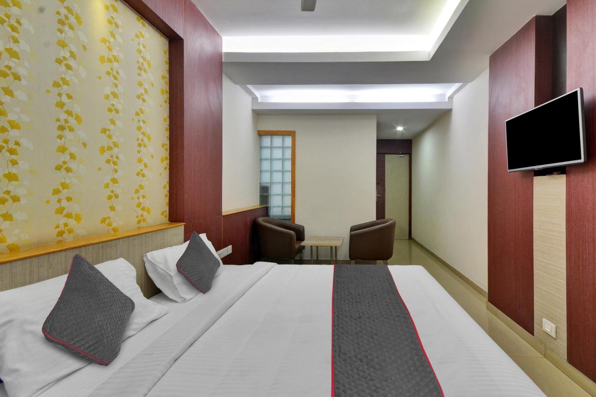 Townhouse Coastal Grand Hotels And Resorts Коимбатур Экстерьер фото