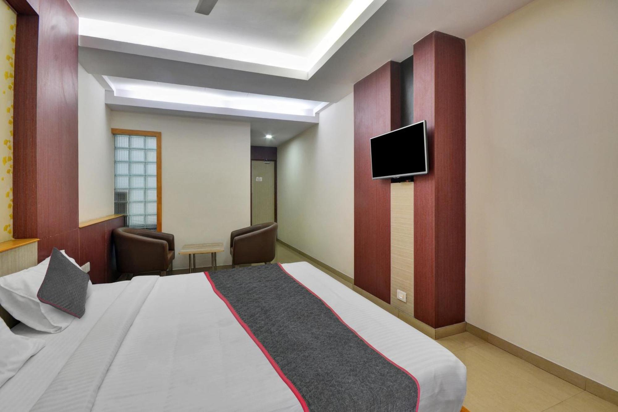 Townhouse Coastal Grand Hotels And Resorts Коимбатур Экстерьер фото
